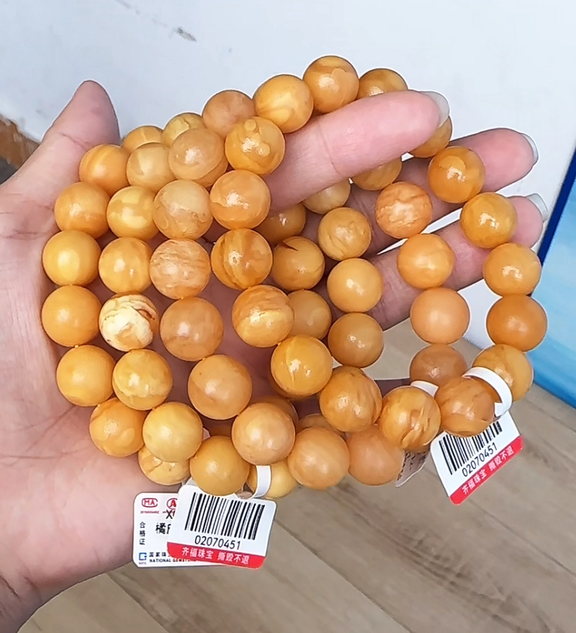 【齐福珠宝】XQ0451/12mm天然琥珀蜜蜡橘皮花蜡圆珠（多样性发其一）