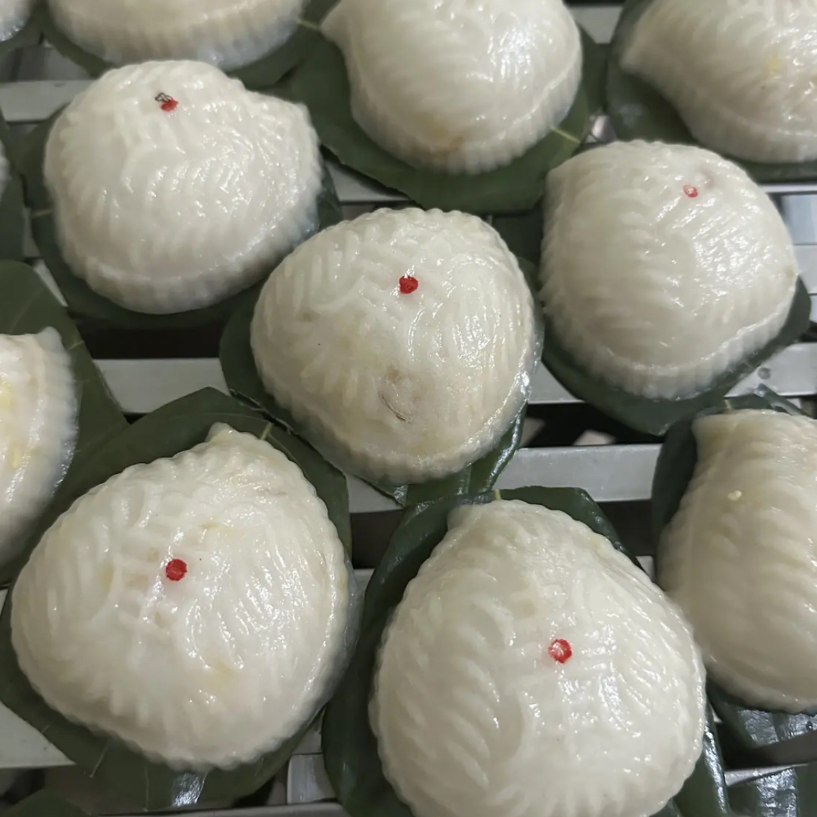 广东特产寿桃籺印籺花生生葱椰丝真空包装现做现发