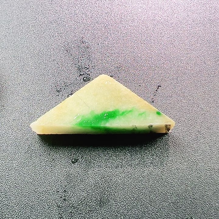 定制翡翠未镶嵌翡翠材料