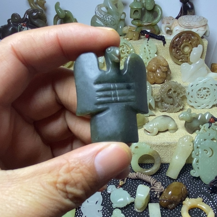 和田玉挂件未镶嵌