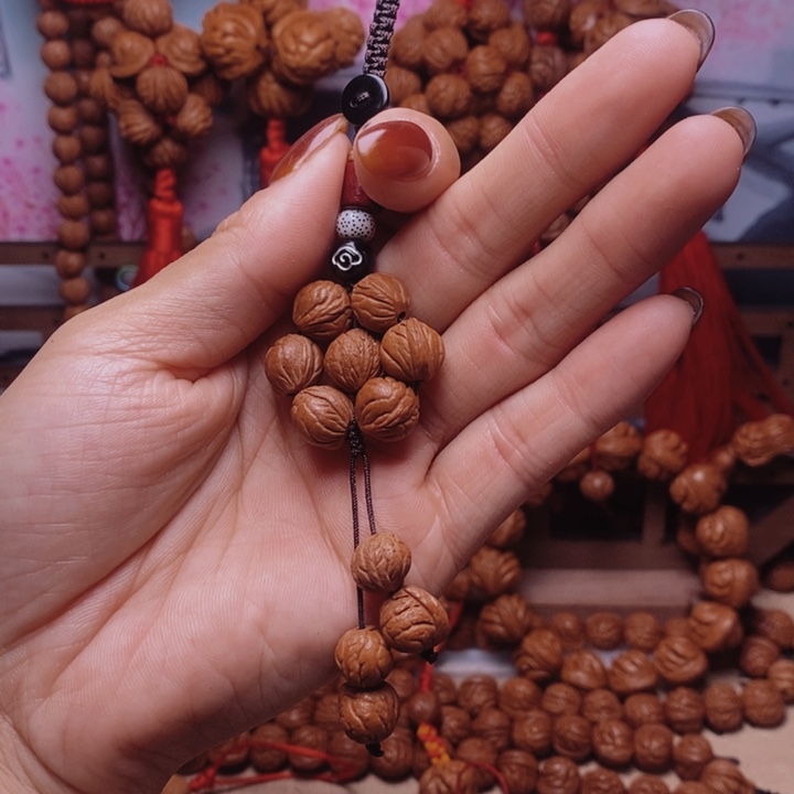 桃核吊坠龙纹桃枭