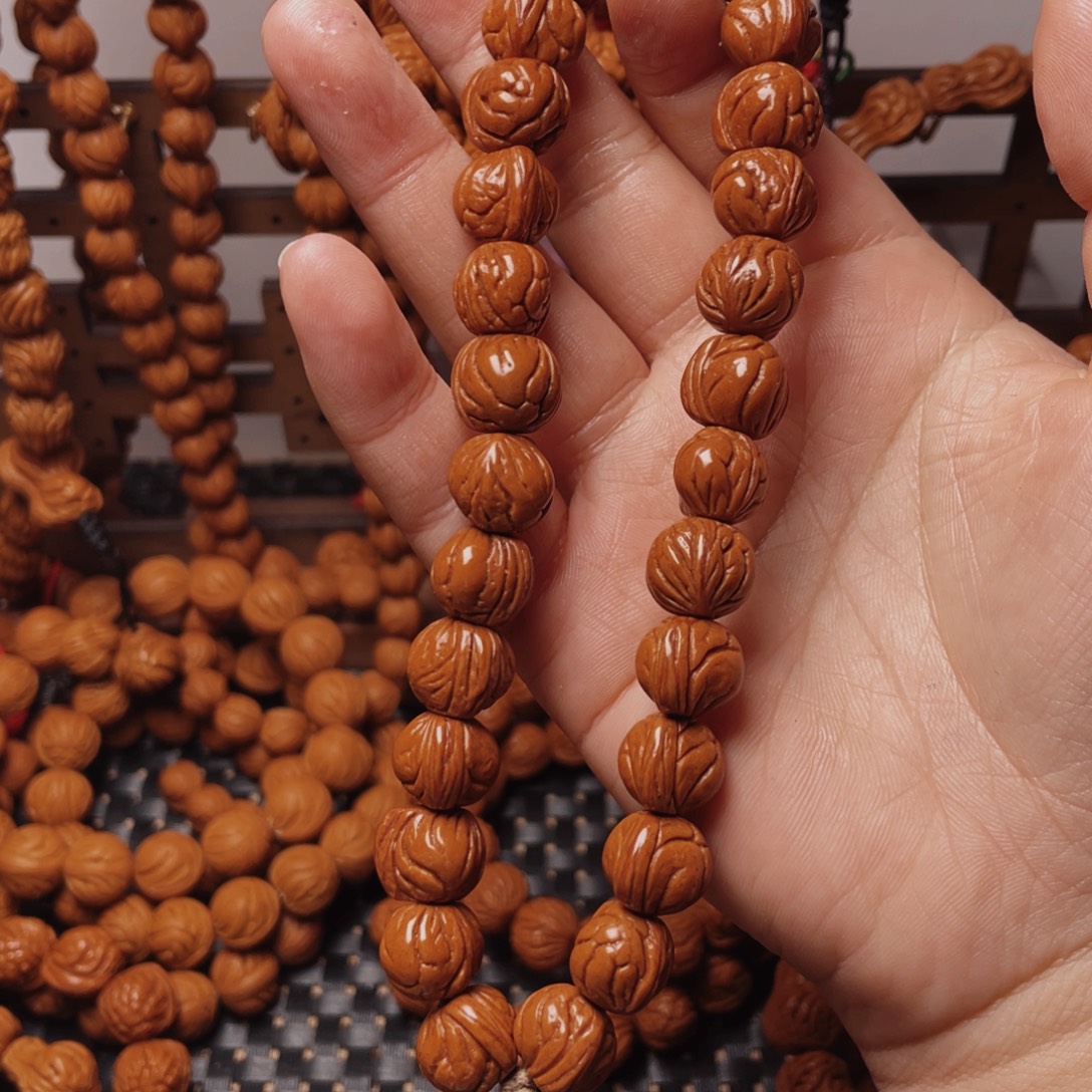 木质类龙纹桃枭手持