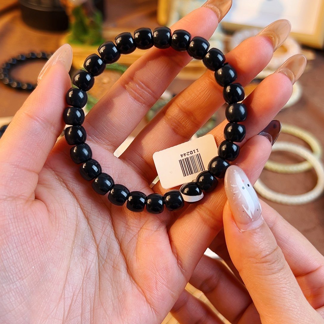 和田玉未镶嵌手串