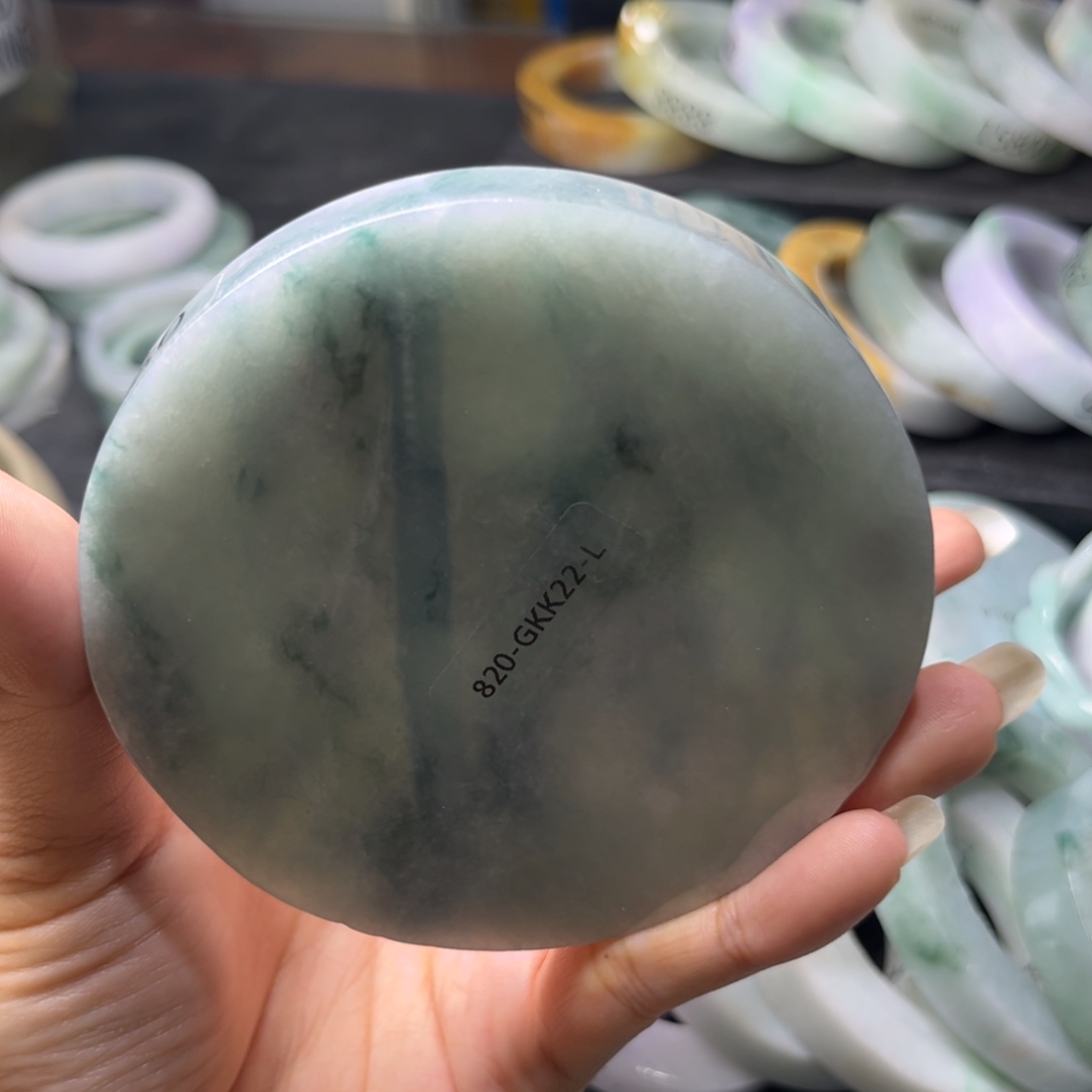 定制翡翠手镯未镶嵌