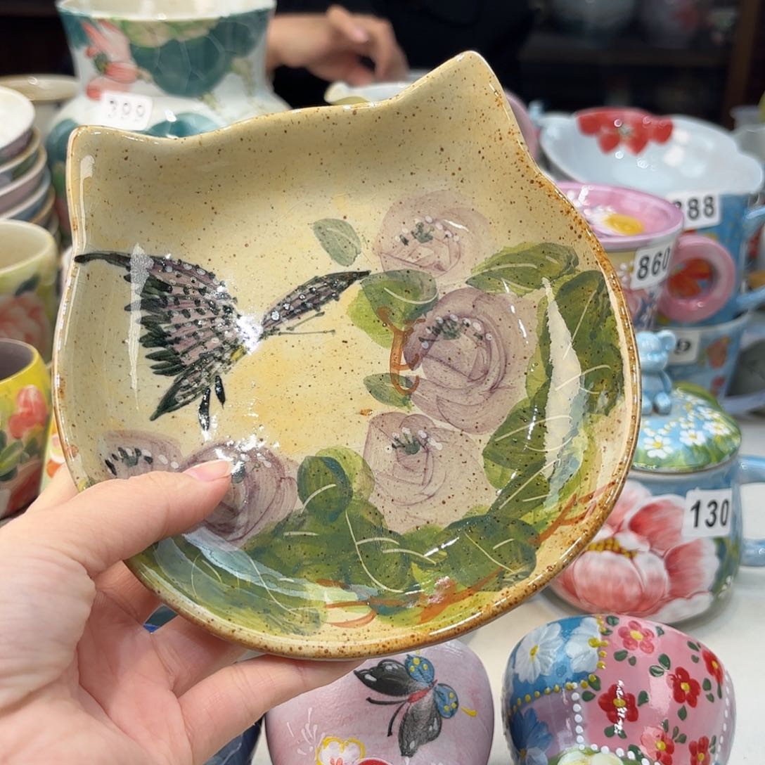 瓷片兔兔好可爱呀打