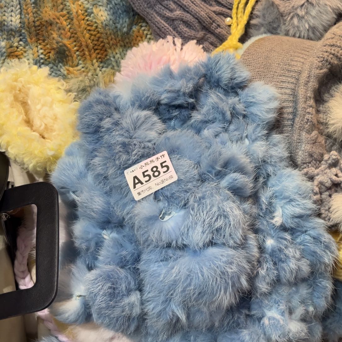 乌***i哈哈哈哈哈，哈哈。 