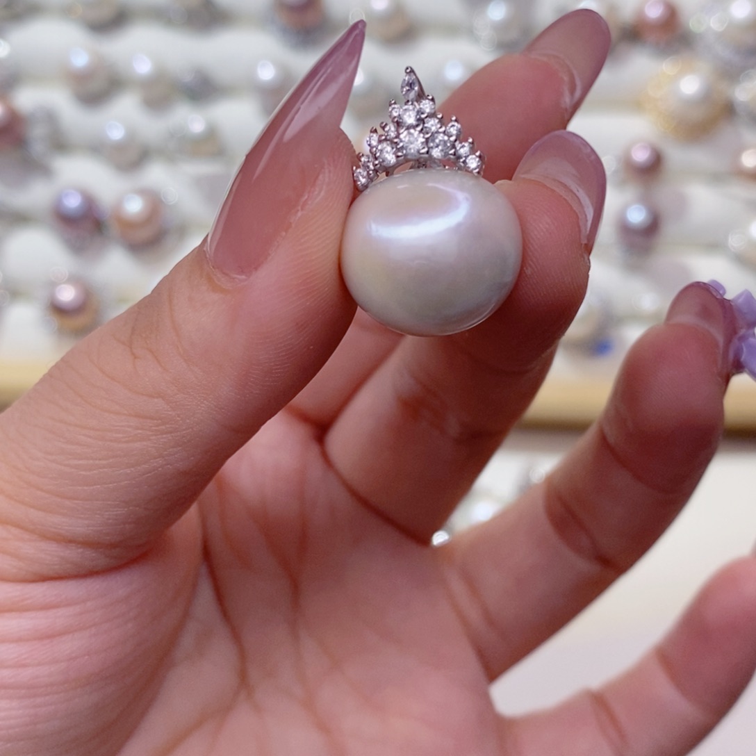 淡水珍珠银S925镶嵌吊坠(赠链)