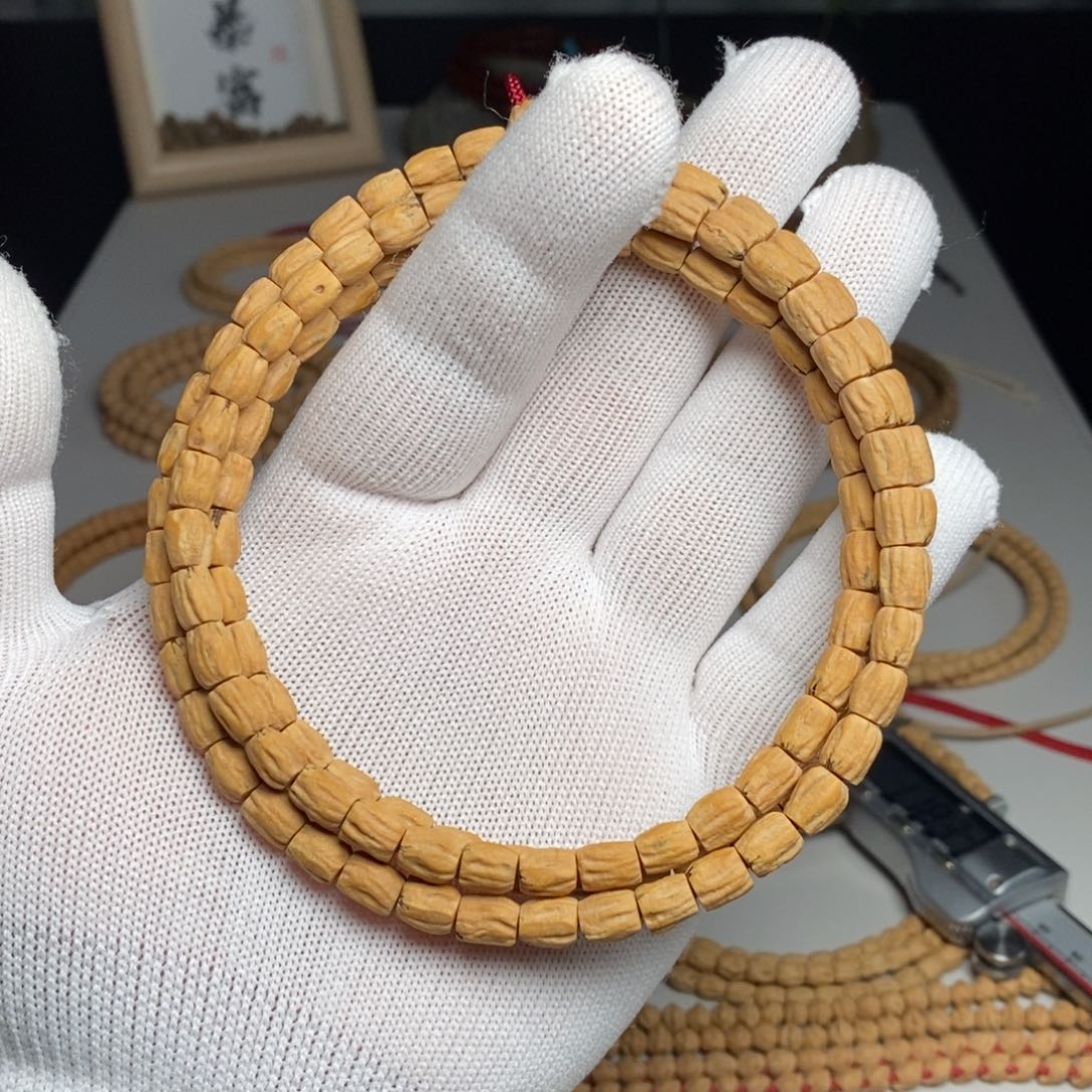 柏香籽/百香籽手串T****?