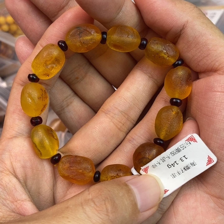 琥珀未镶嵌珠宝奇石