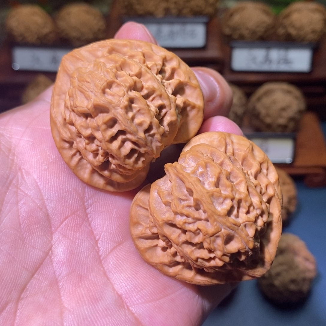 文玩核桃把件宫灯全品