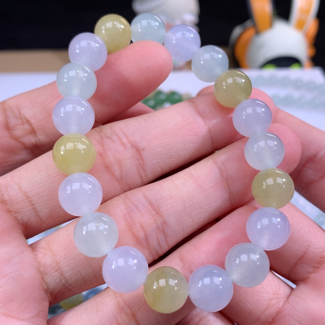 翡翠手链未镶嵌翡翠