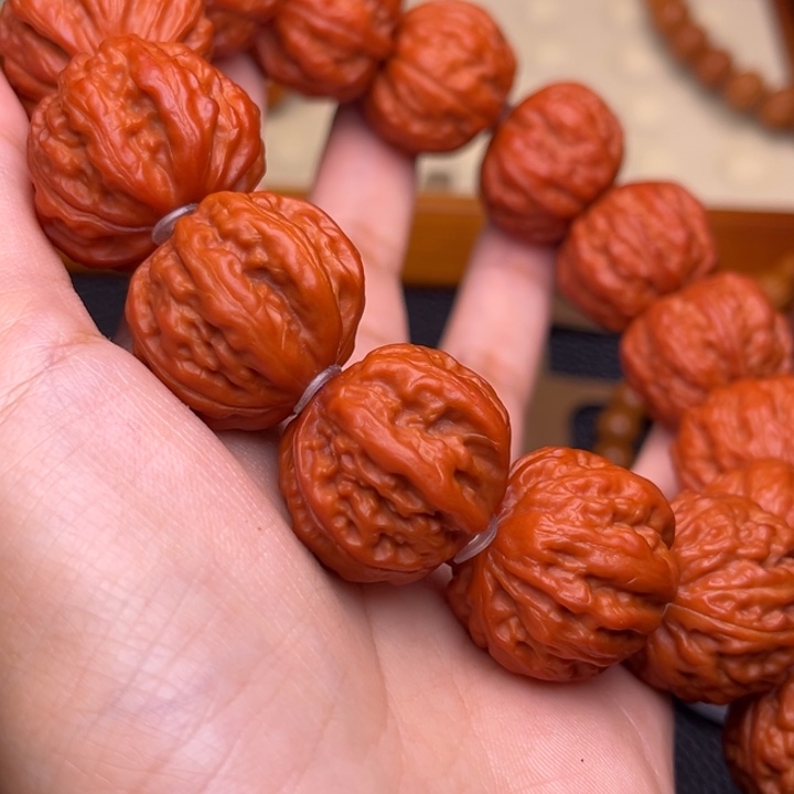 猴头核桃吊坠树王