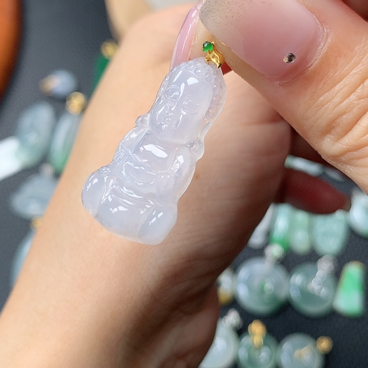 【闪购商品】翡翠18K金镶嵌吊坠(赠链)