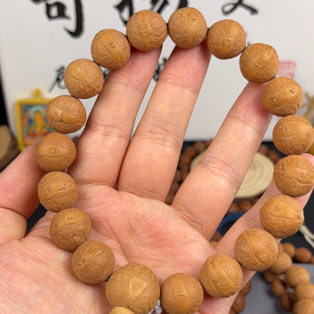 吊坠凤眼菩提a83手串