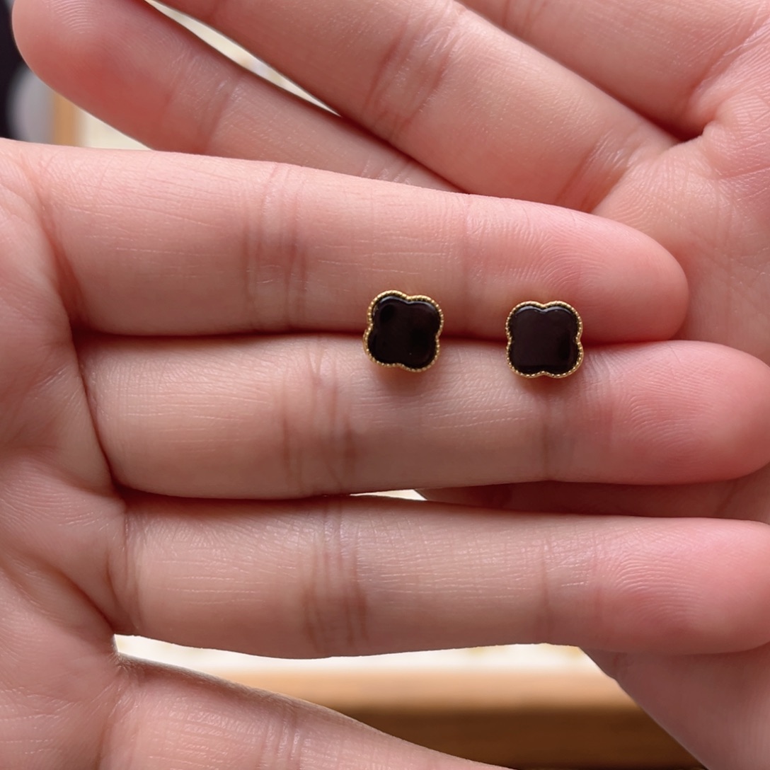 我***）和田玉银S925镶嵌耳饰