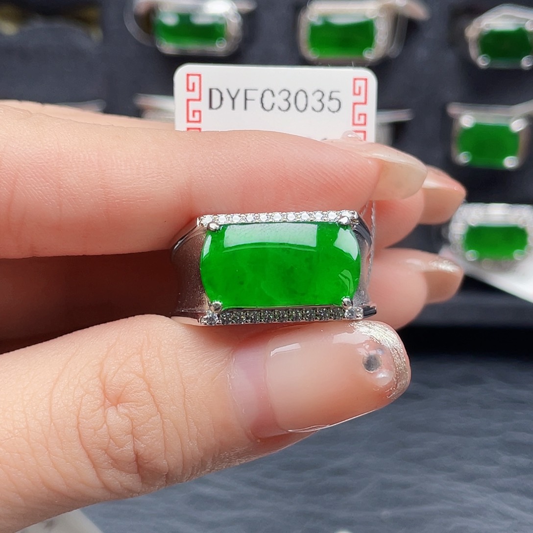 翡翠戒指银S925镶嵌菏****司编号3035