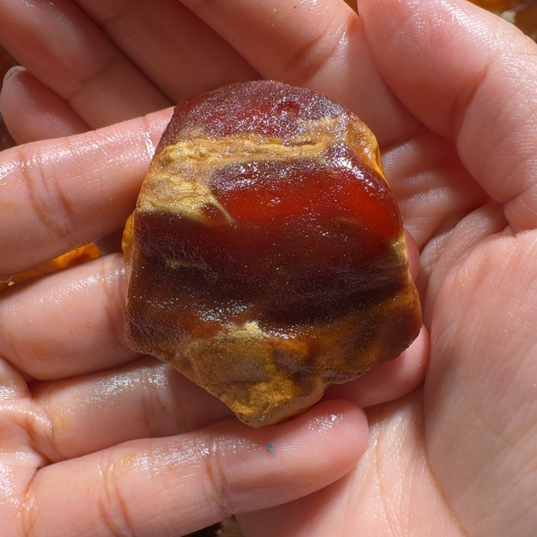 定制琥珀未镶嵌定制