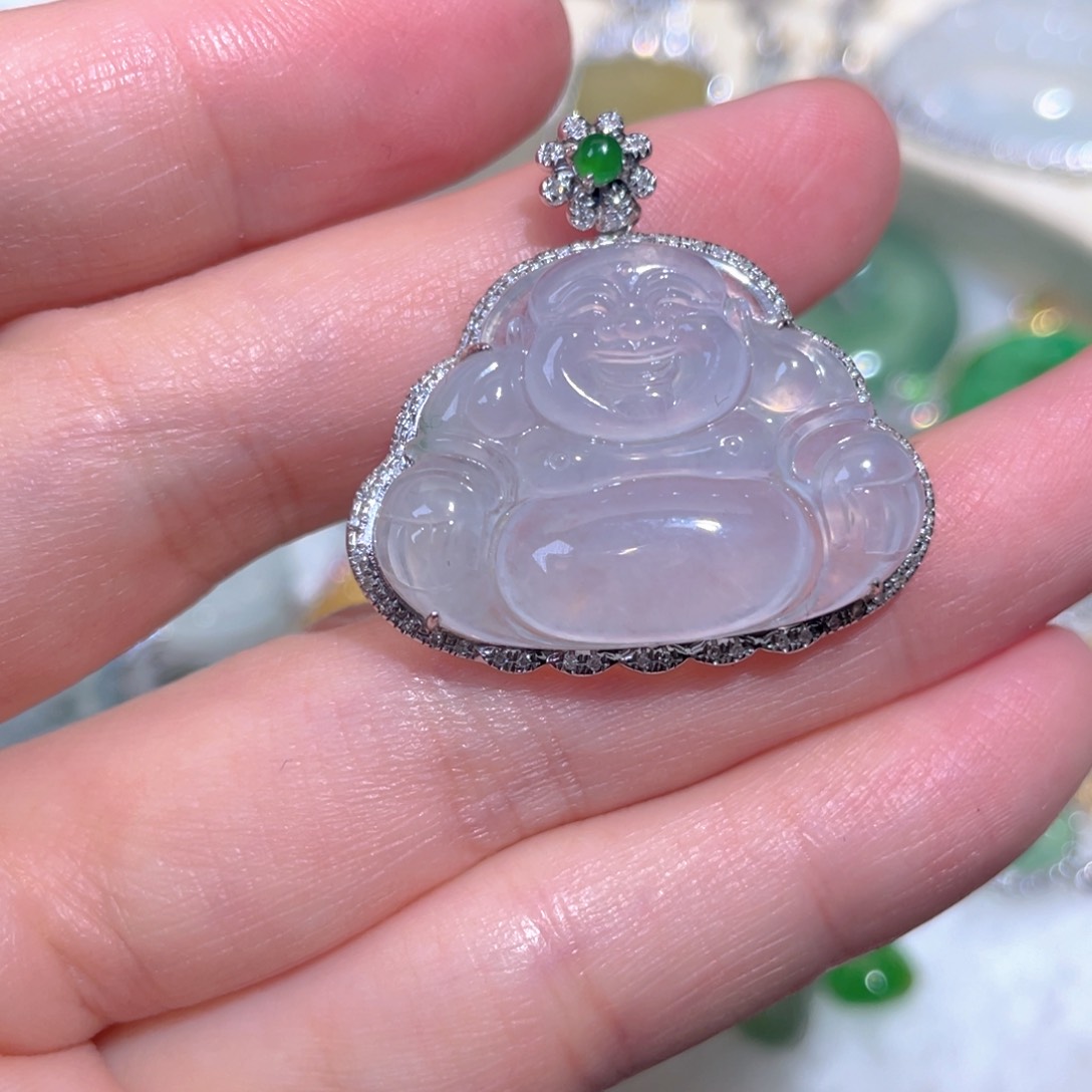 翡翠颈饰18K金镶嵌翡翠