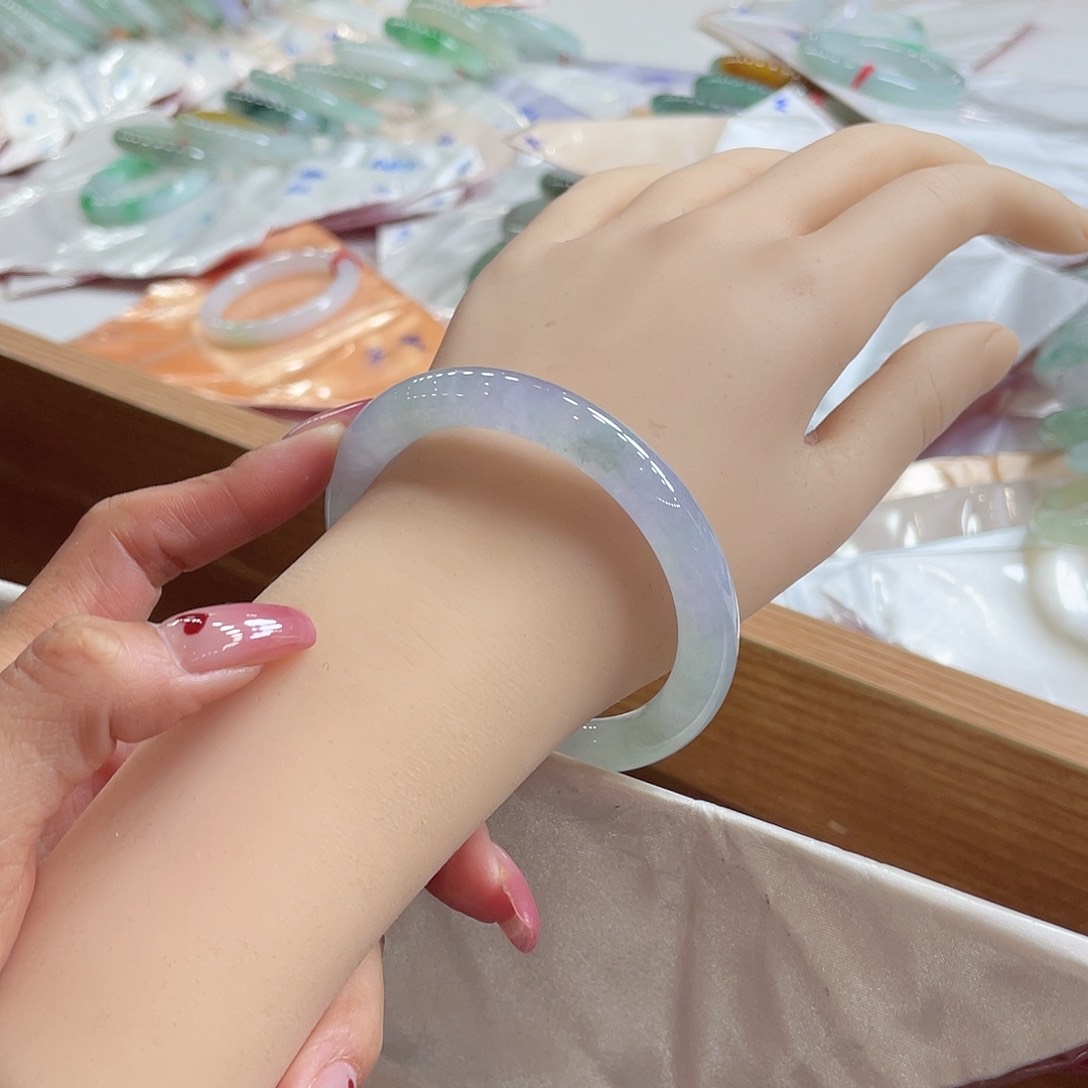 翡翠手镯未镶嵌169 号链接