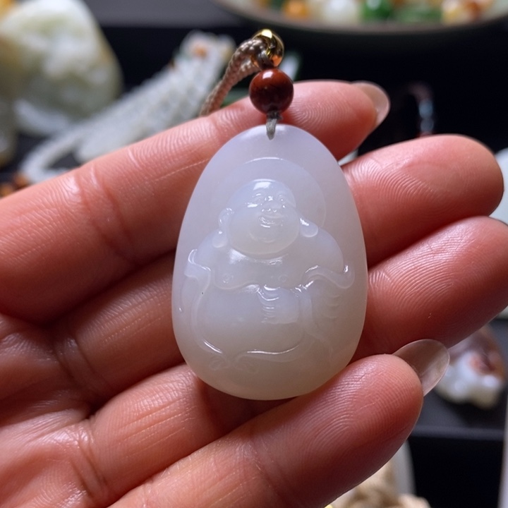 和田玉（糖玉）未镶嵌颈饰