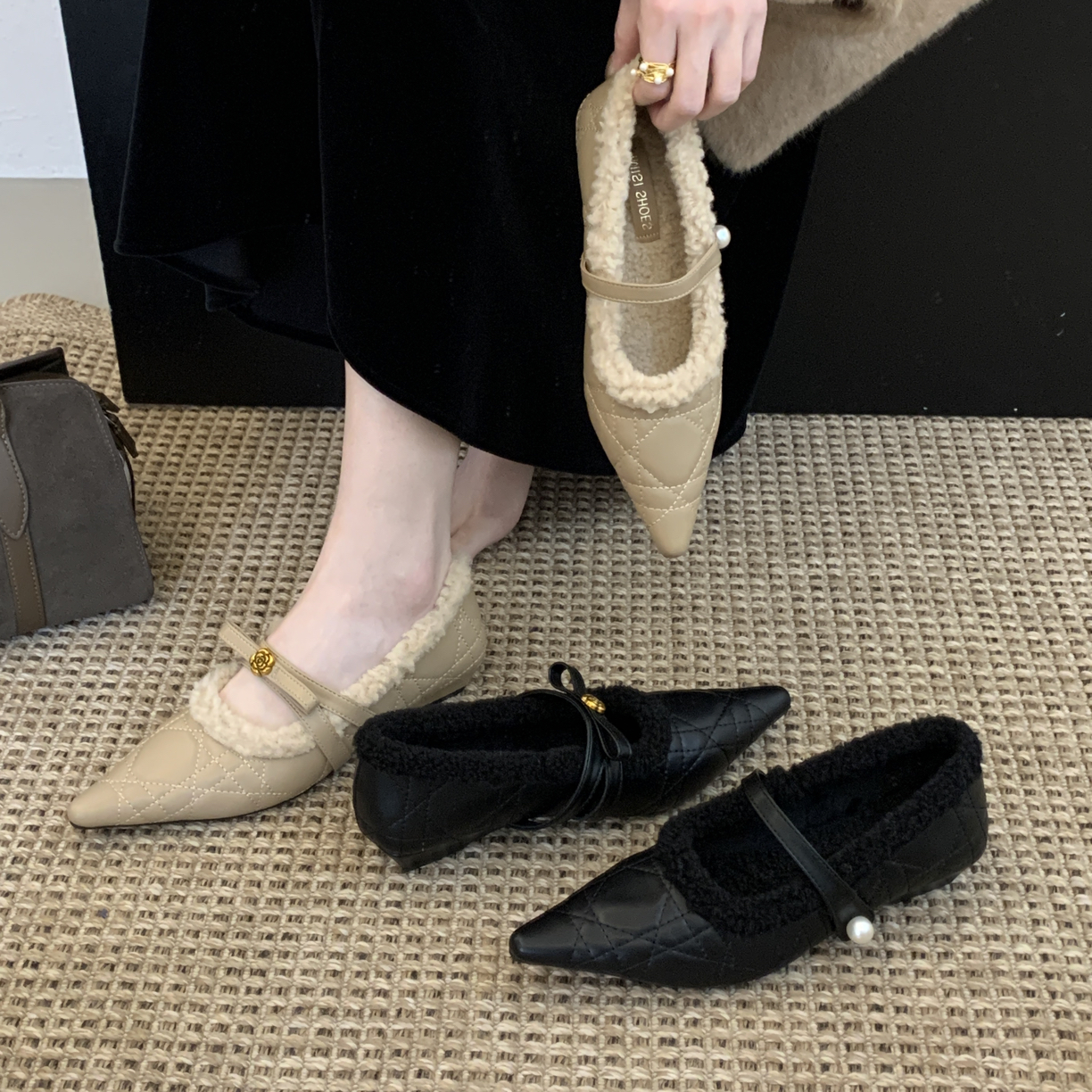 团团家 MS 秋冬新款小香风菱格珍珠加绒保暖山茶花玛丽珍女单鞋