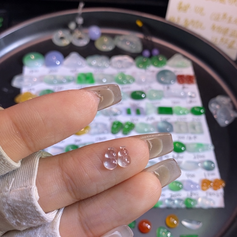 【闪购商品】翡翠挂件未镶嵌葫芦