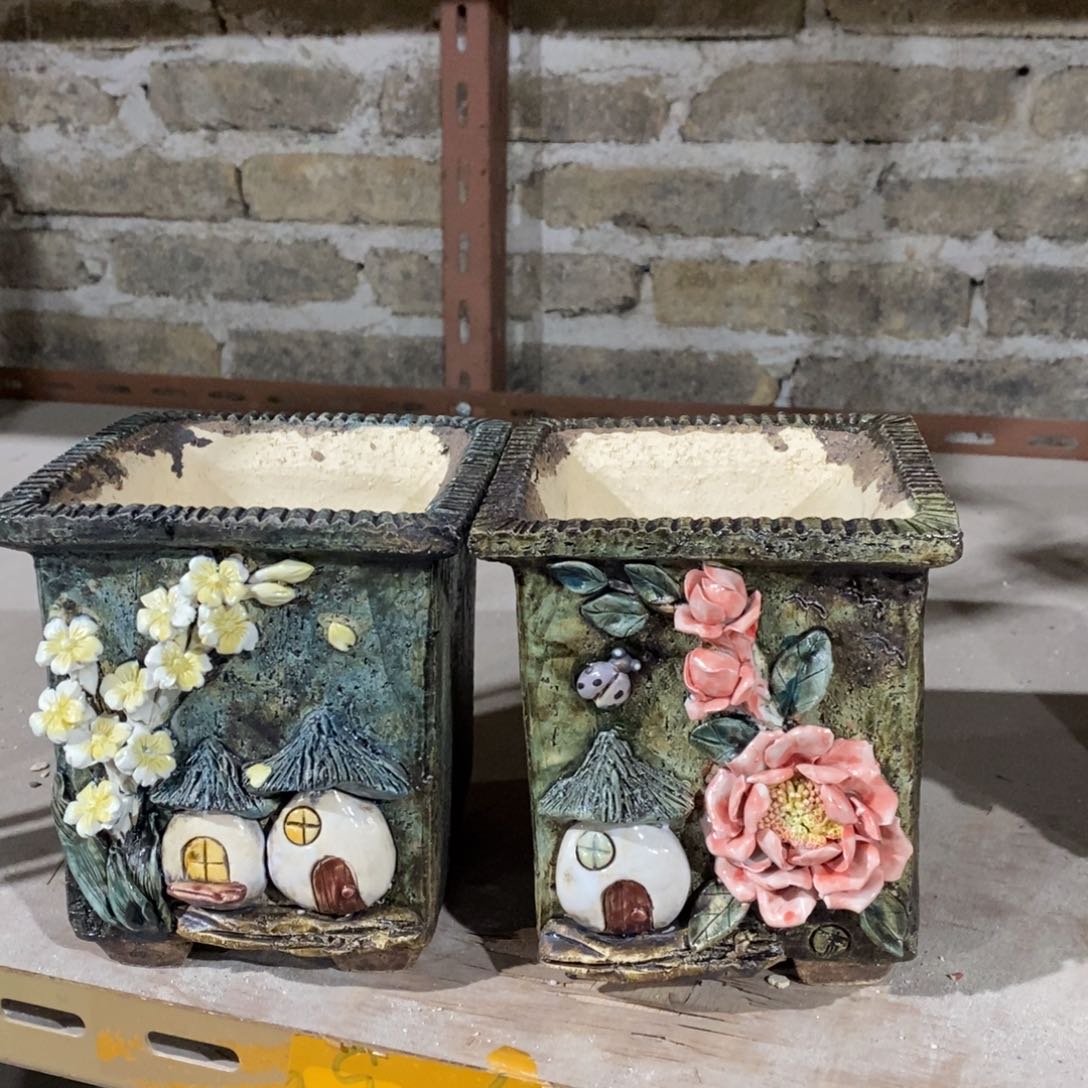 红陶青藤花器多肉花盆