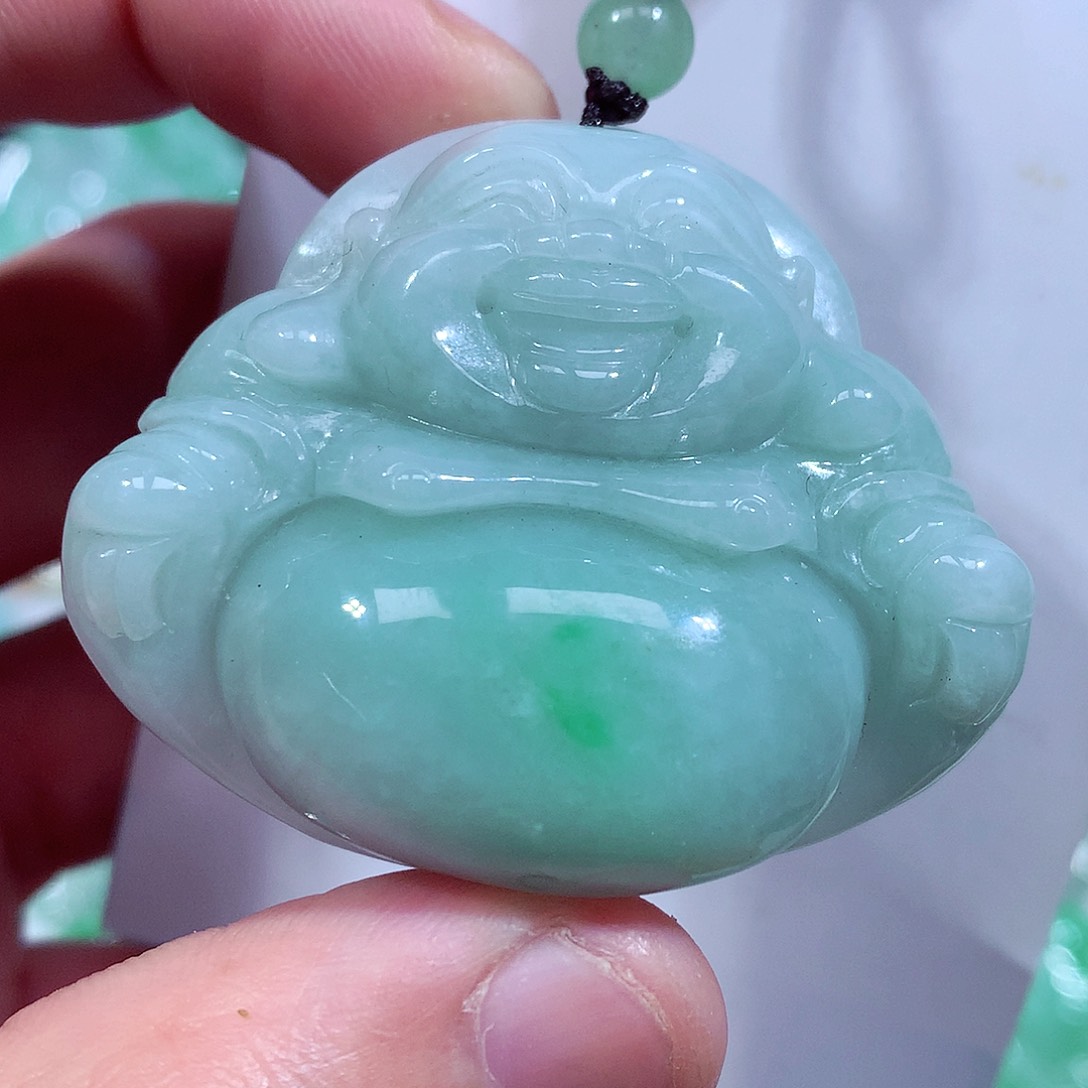 翡翠颈饰未镶嵌缅甸翡翠