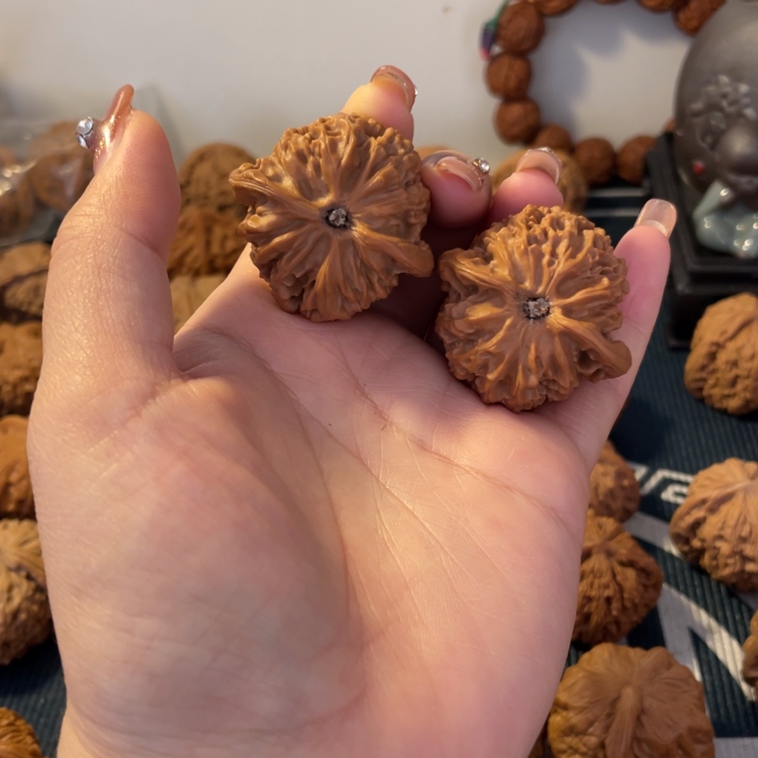 文玩核桃吊坠宫灯40.5