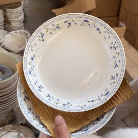 摆件陶瓷摆件工艺品。 
