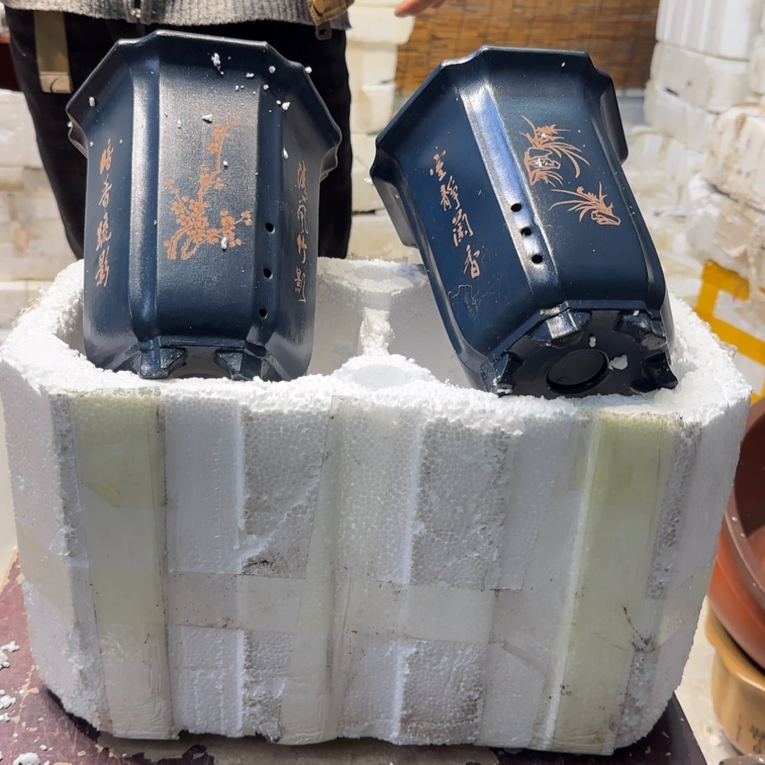 紫砂花盆瑕疵和瑕疵