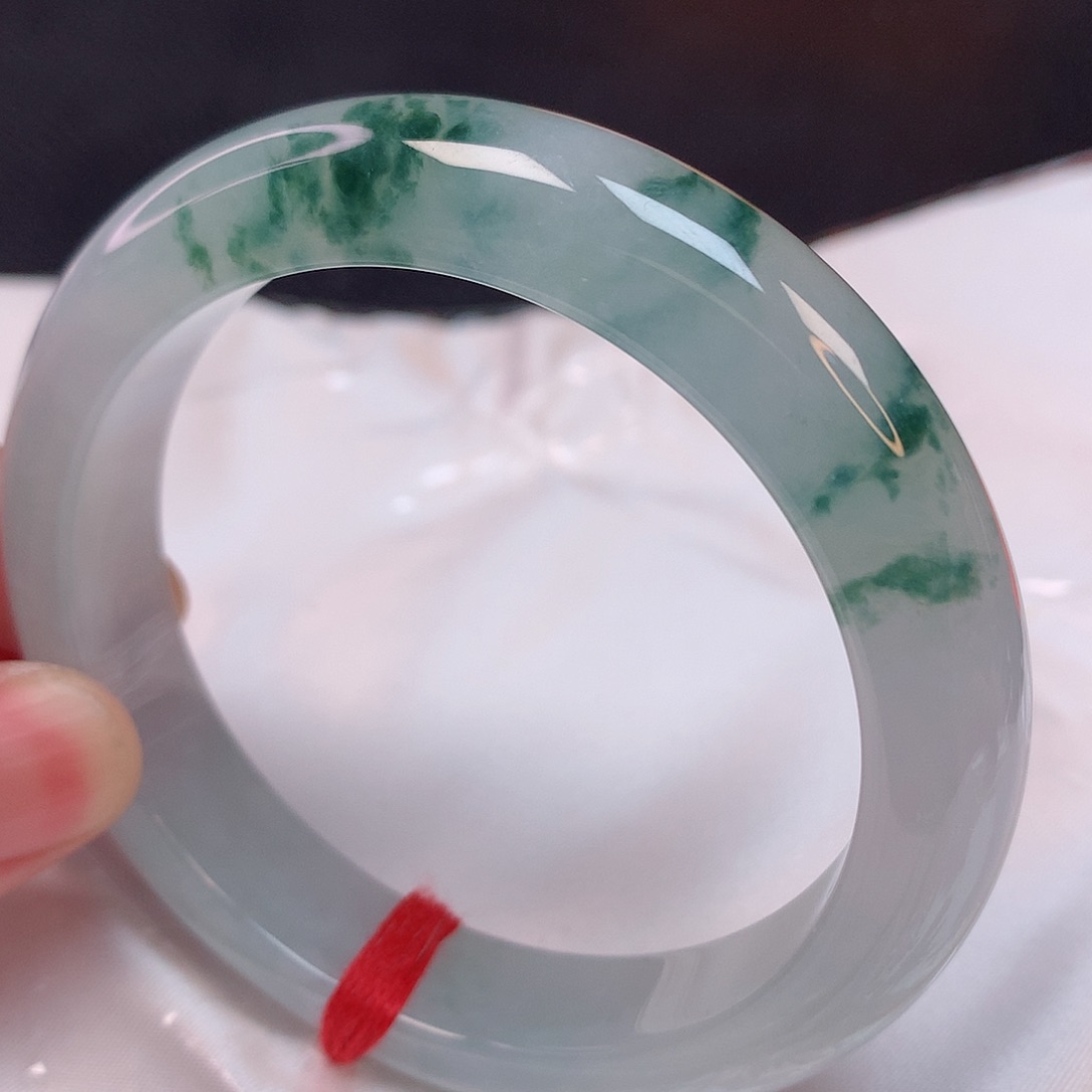 翡翠手镯未镶嵌57 翡翠手镯