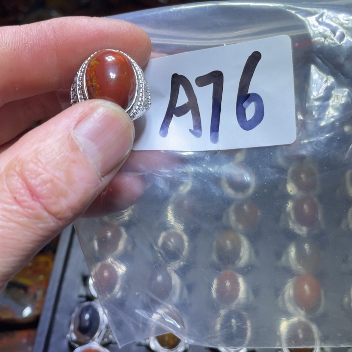 【闪购商品】玛瑙/玉髓颈饰合金坐**福