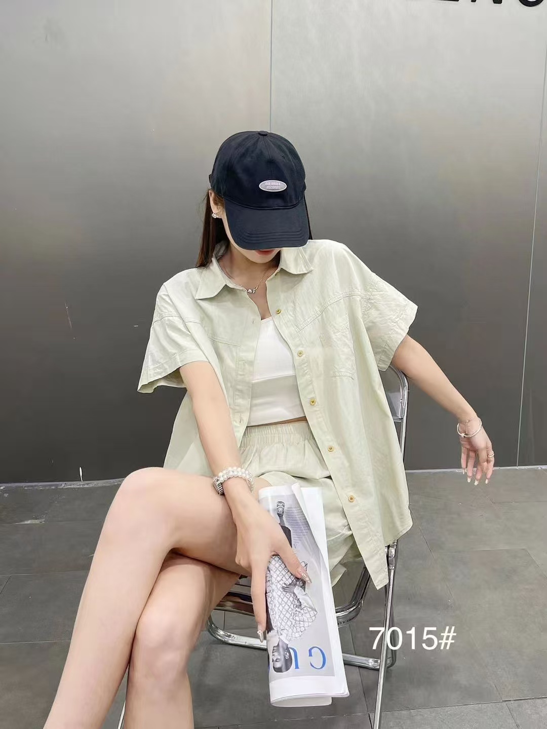 2025年夏季百搭潮流休闲风时尚设计衬衫短裤两件套套装短袖