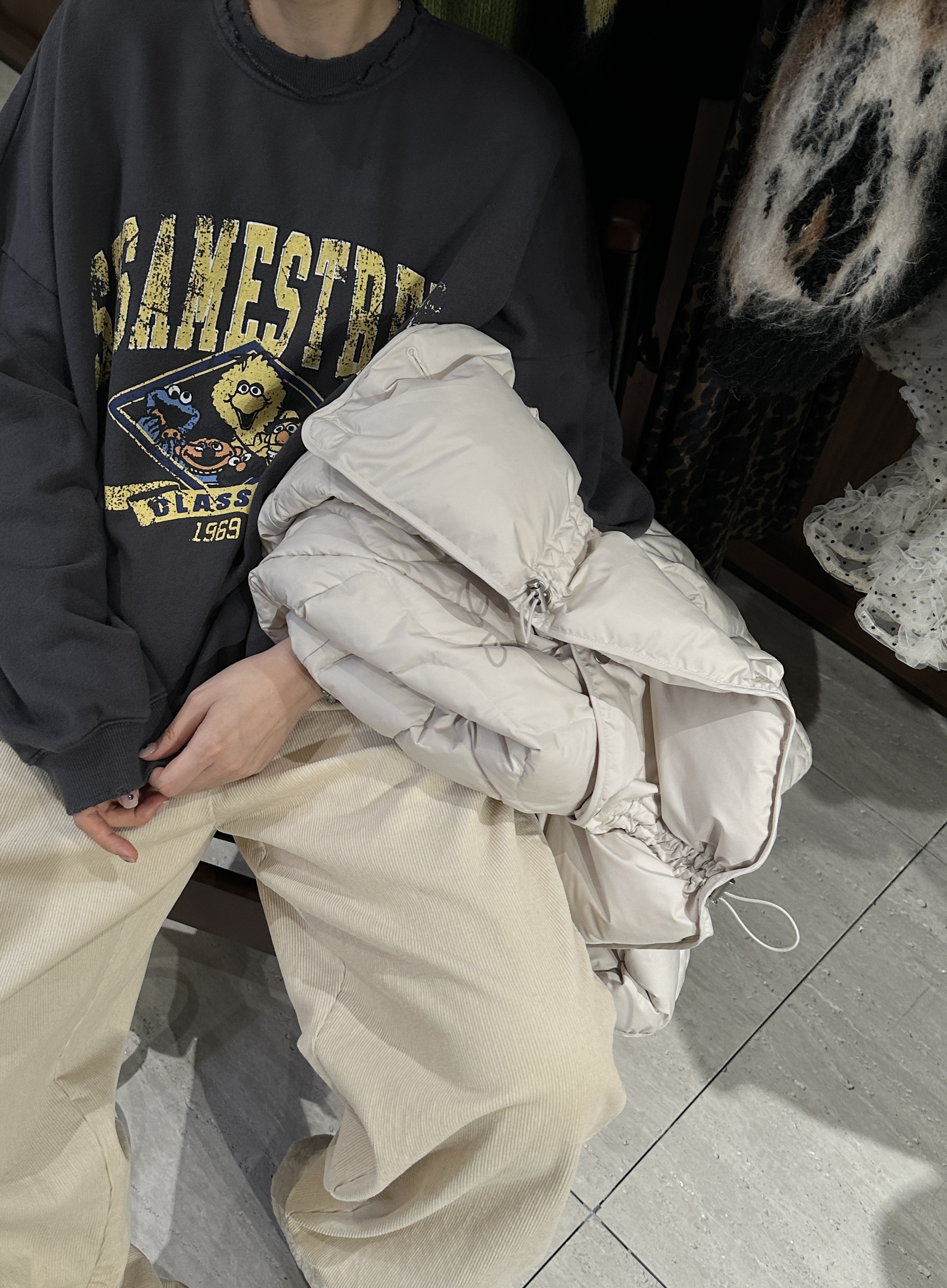 进口面料破边做旧印花圆领卫衣 J25CX603