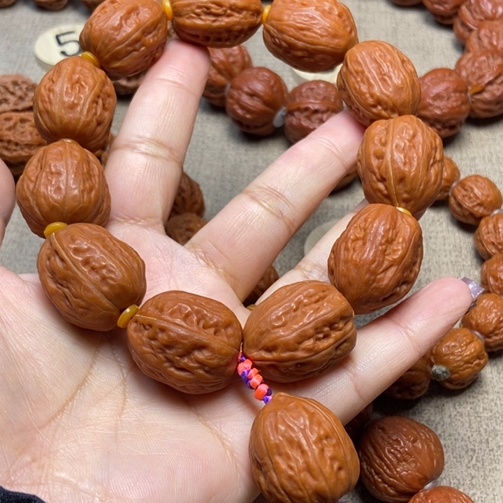 文玩核桃吊坠子弹头手持