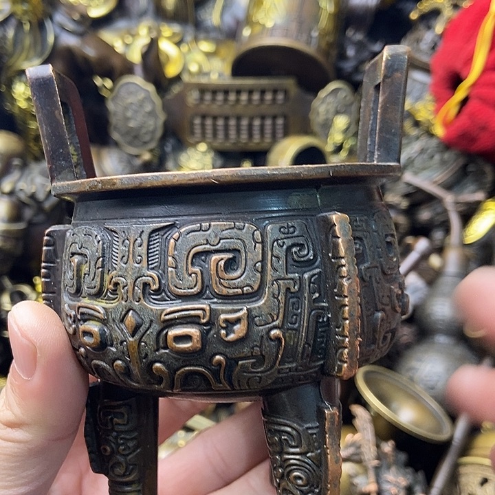 铜器摆件有限公司