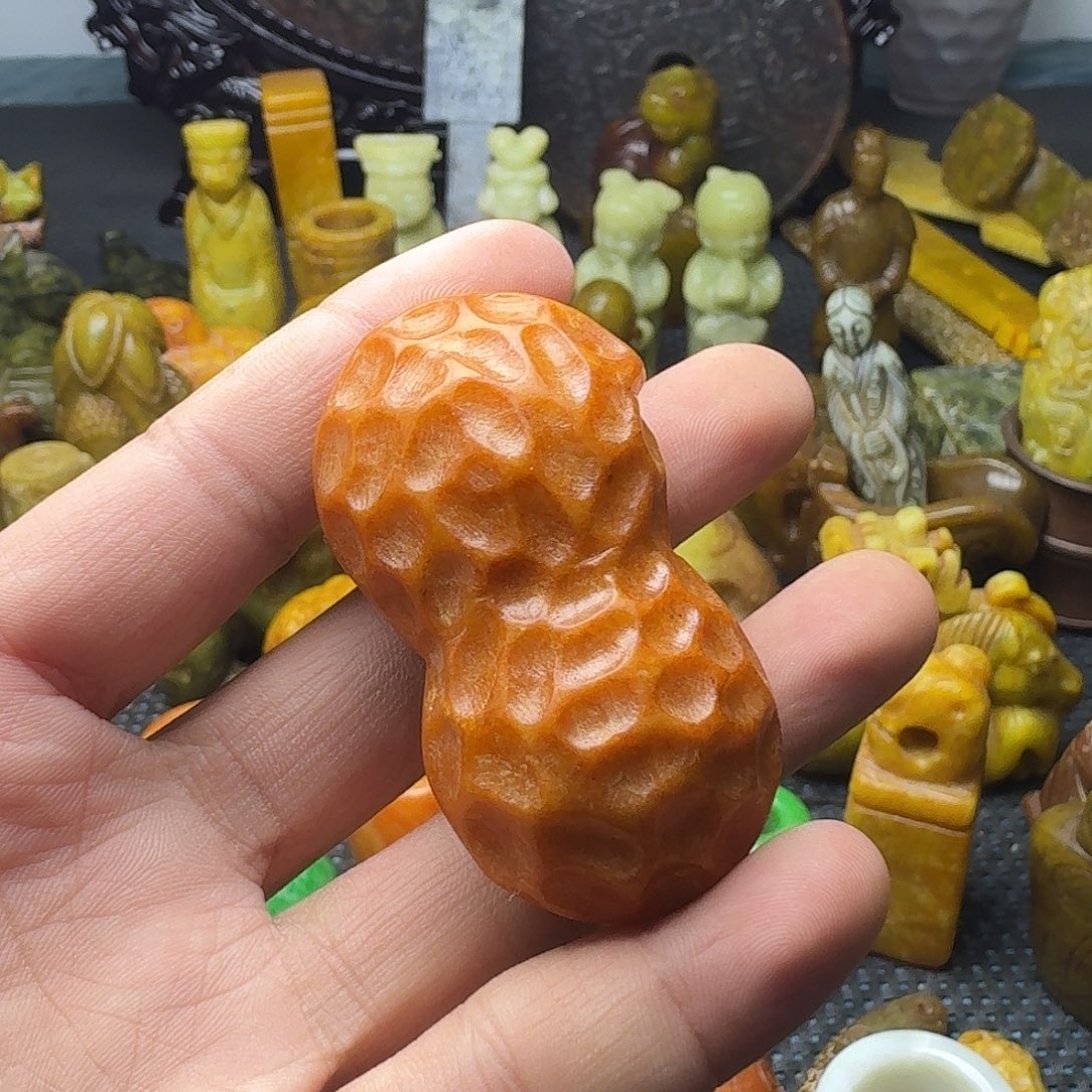 白玉菩提吊坠。。。