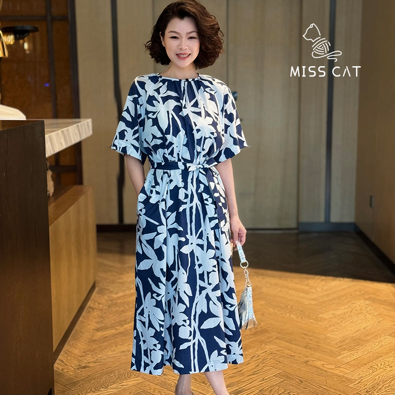 FELINE早呀猫小姐圆领短袖宽松连衣裙女夏印花中长款落肩袖系带裙
