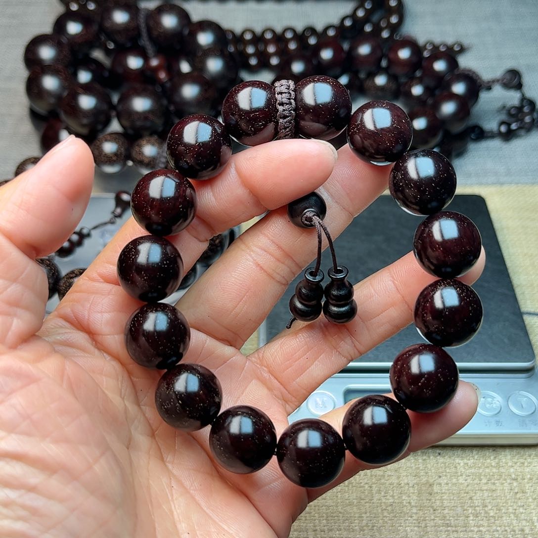 檀香紫檀（小叶紫檀）1.5 15颗 多星