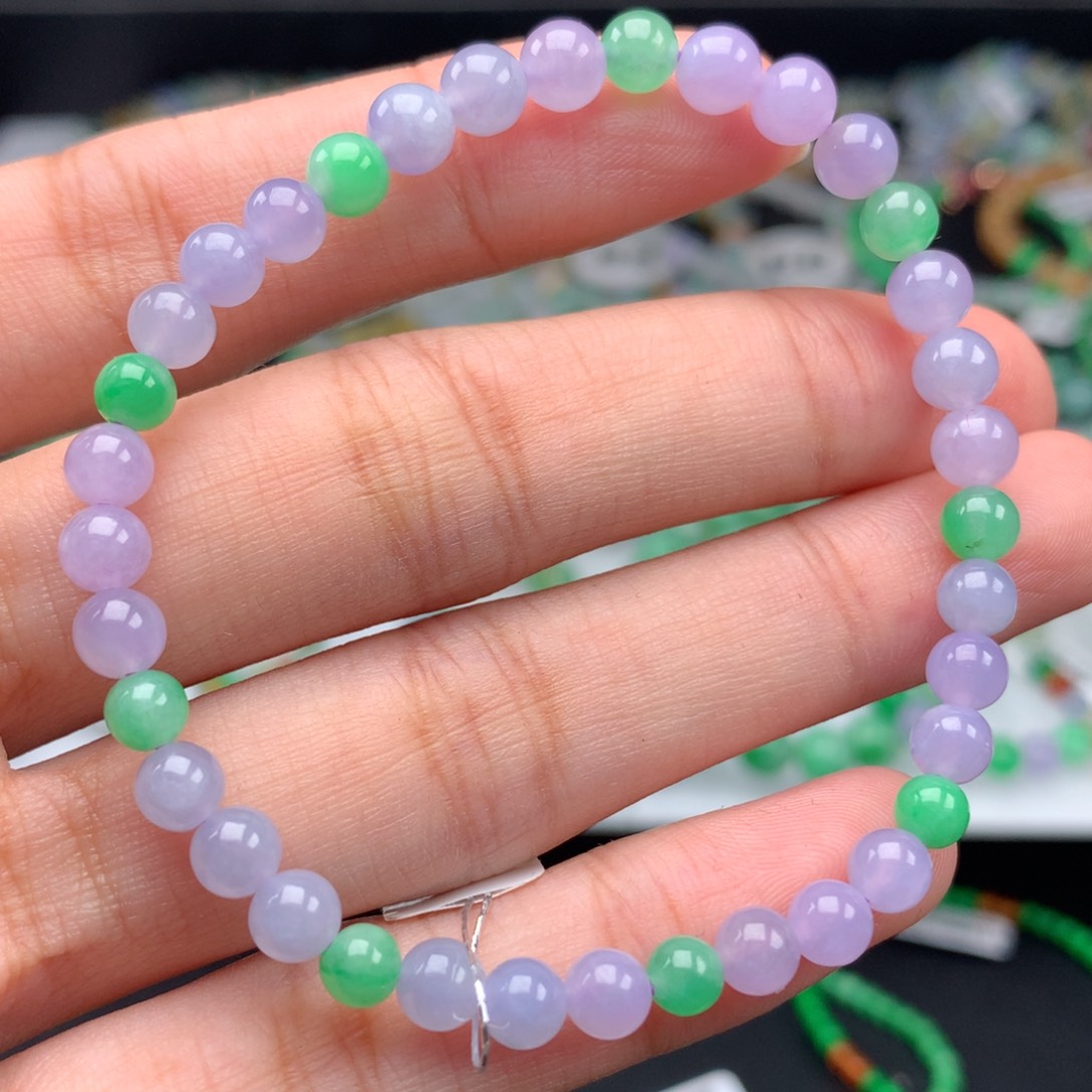 翡翠手链未镶嵌卡