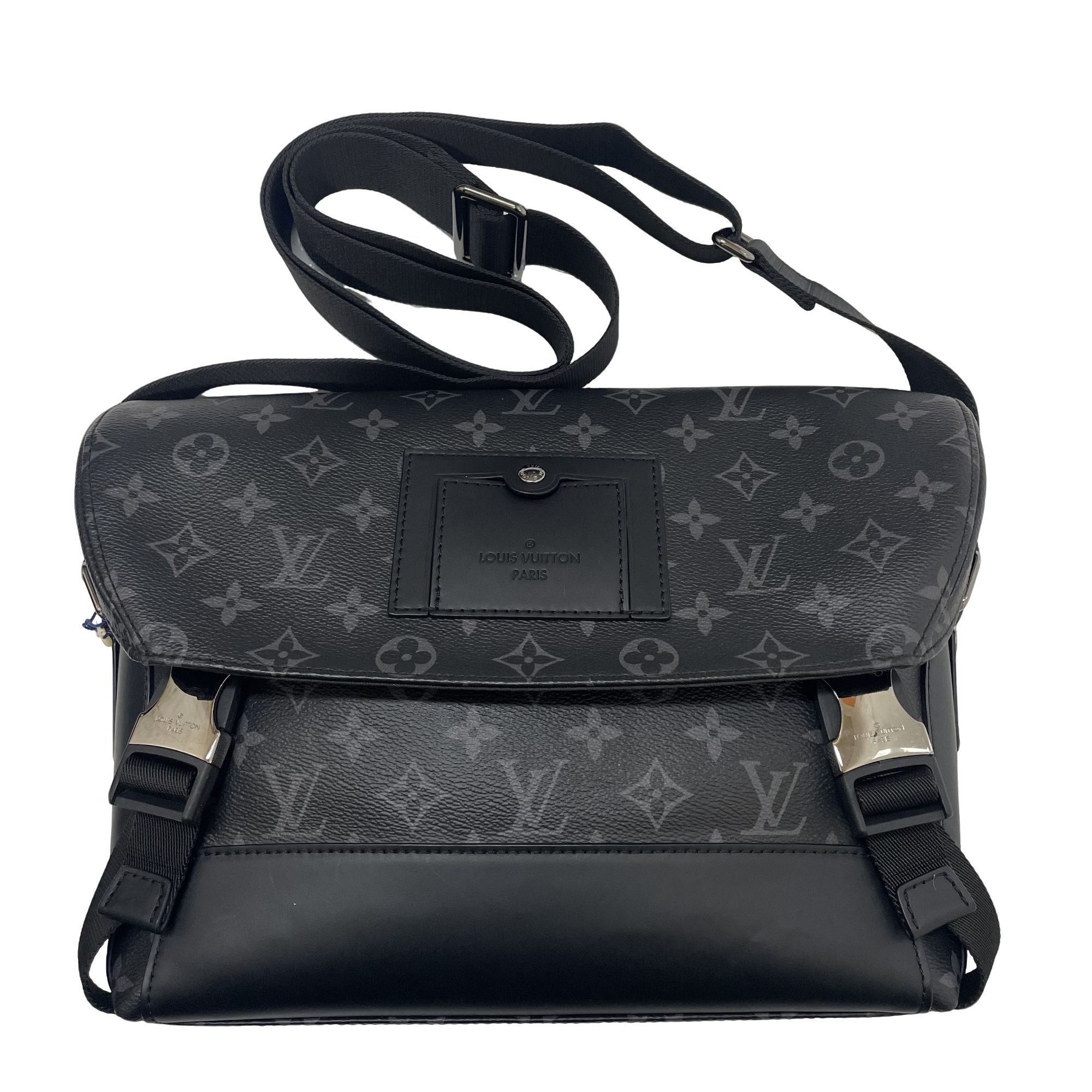 95新 LouisVuitton/路易威登 98新黑武士双扣翻盖斜挎包27-21-7