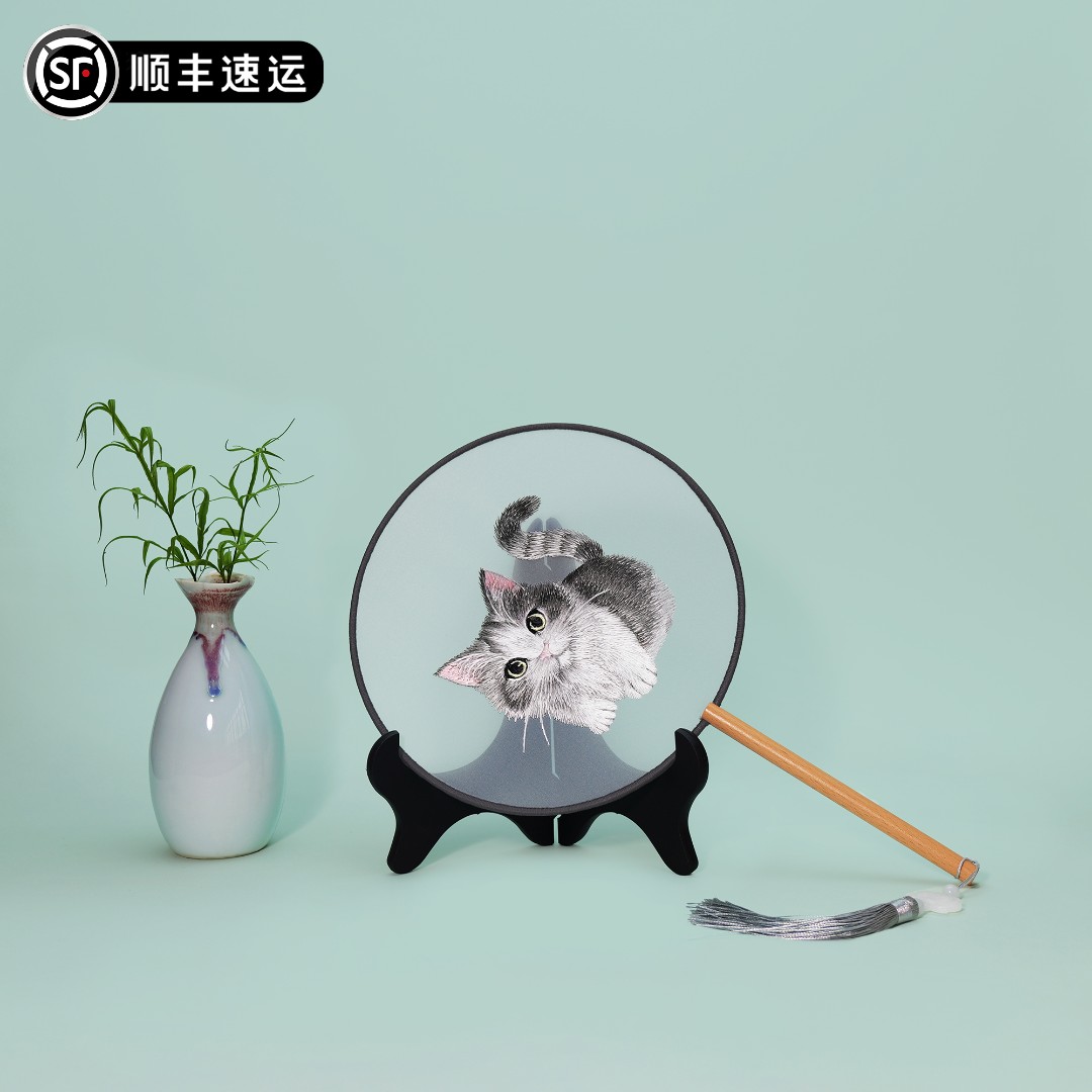 青翎文创国风刺绣人气款双面绣精品团扇复古木柄汉服拍照道具扇子