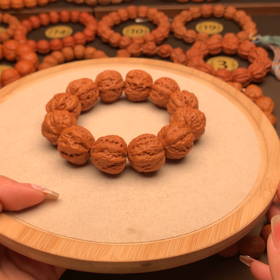手串文玩核桃粗筋
