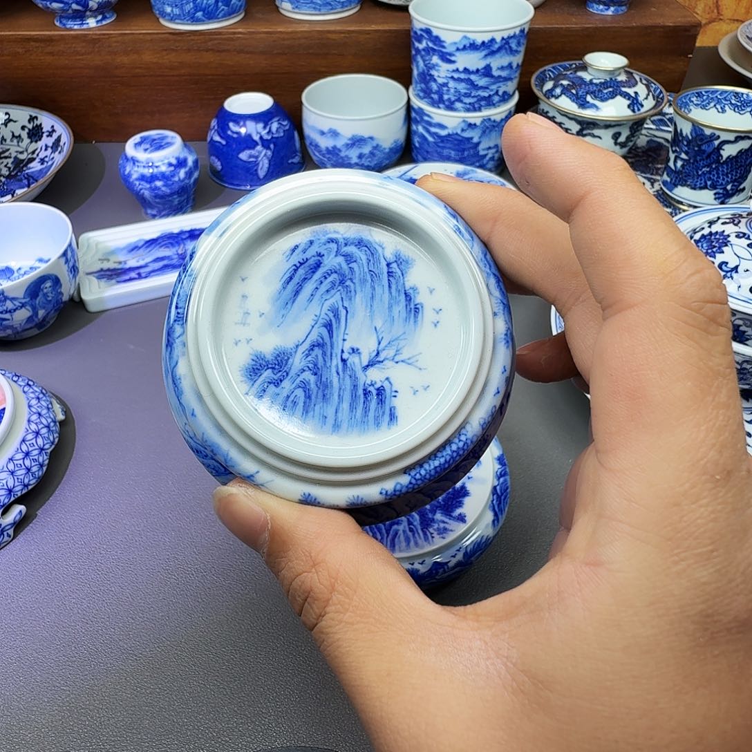 东***师泥塑盖置手工手绘