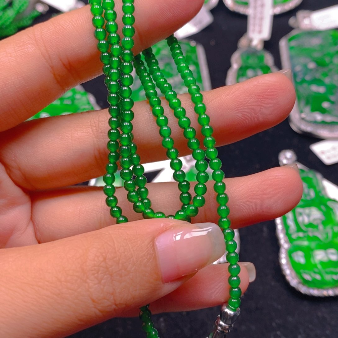 翡翠颈饰未镶嵌888888888