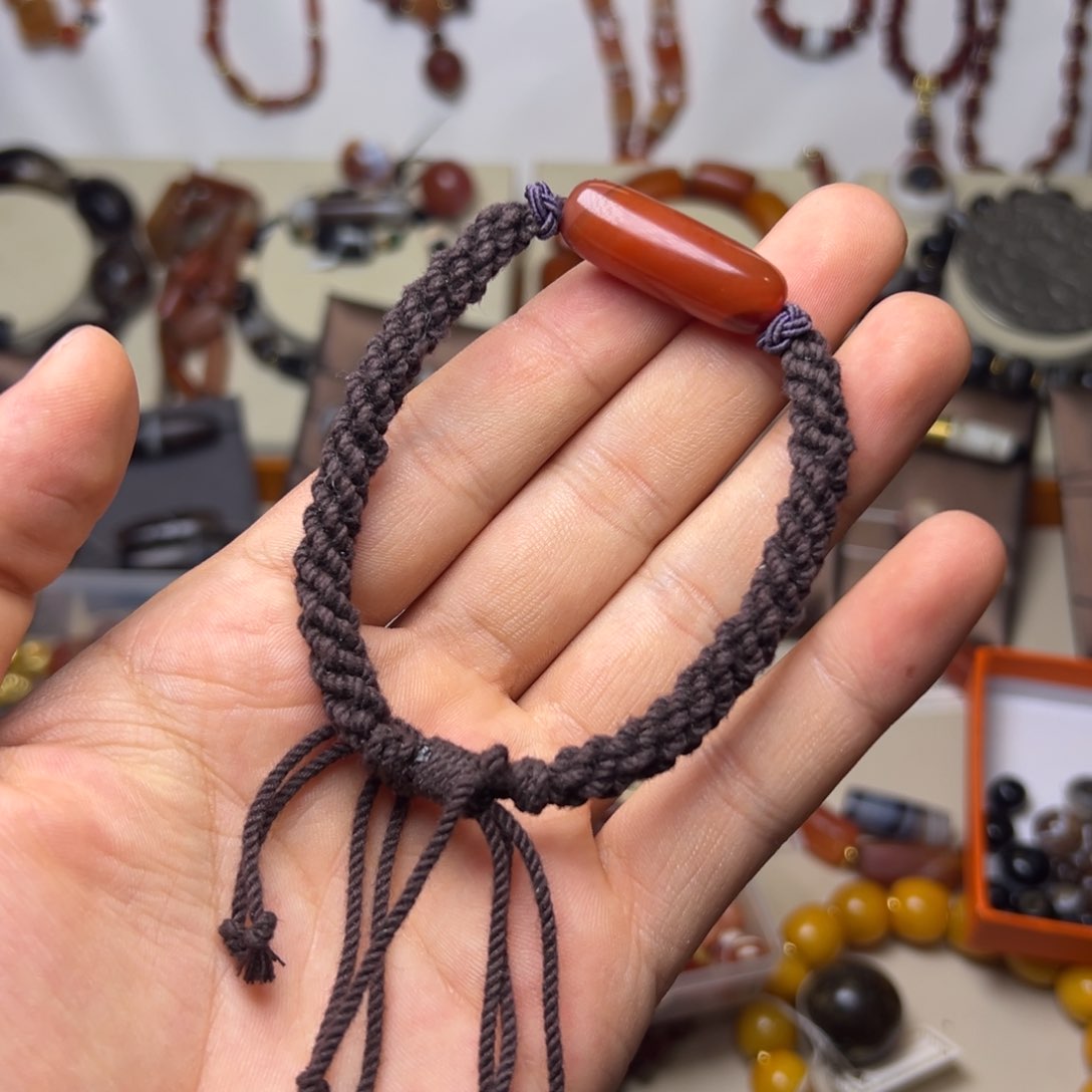 玛瑙/玉髓颈饰合金