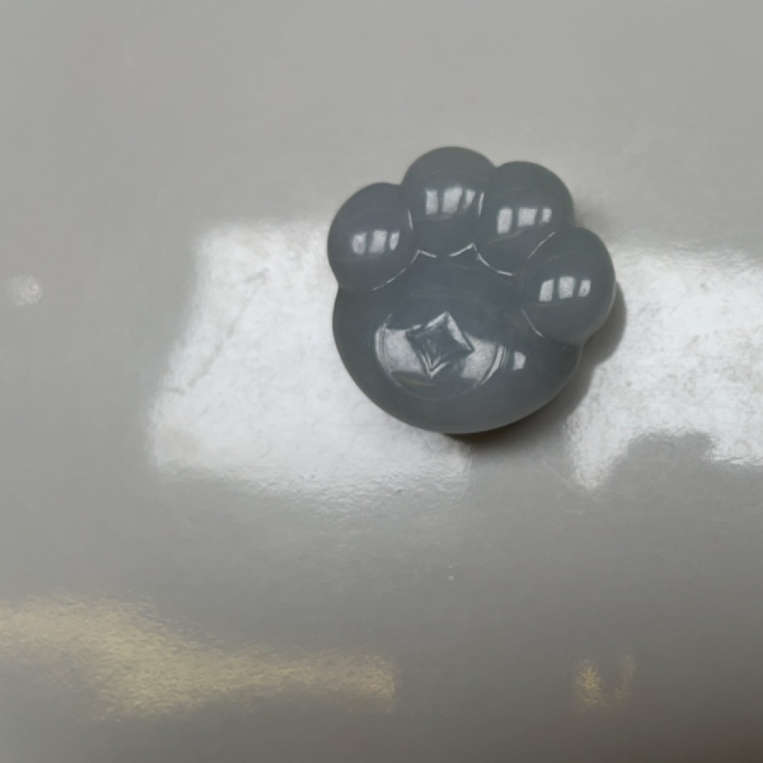 缅甸天然Ａ货翡翠挂件