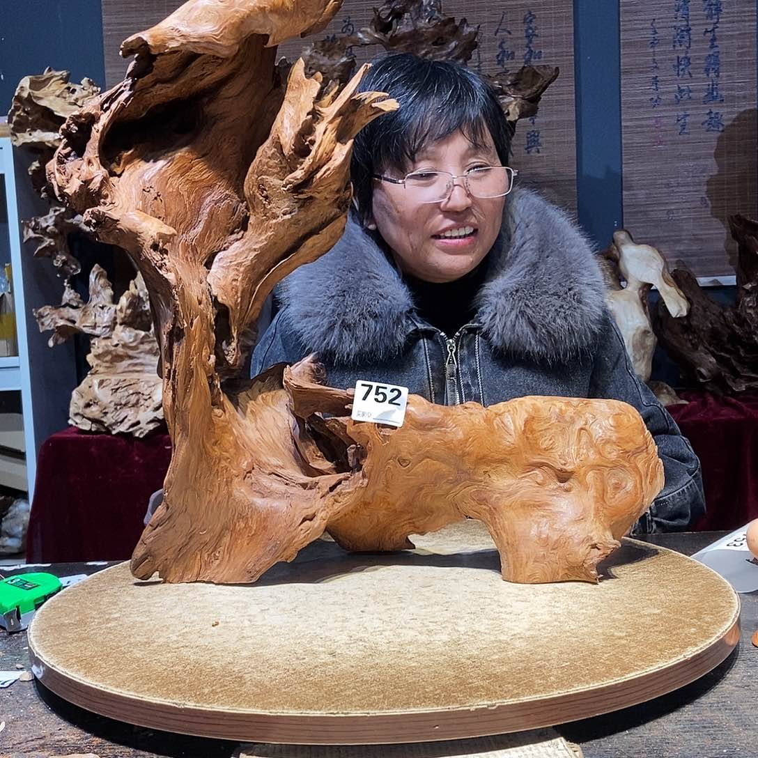 柒***752。红杉根随行根艺