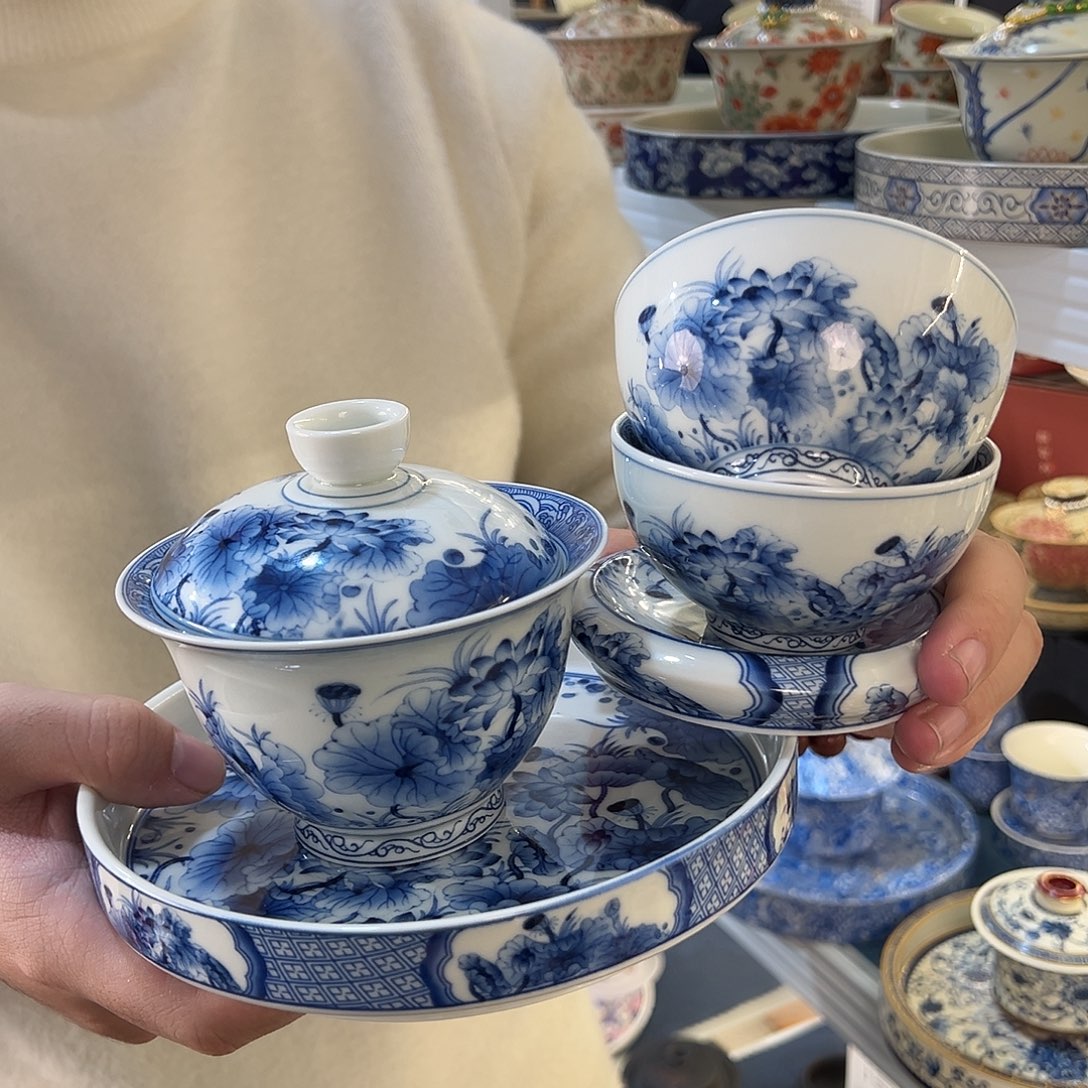 盖碗很漂亮我很喜欢